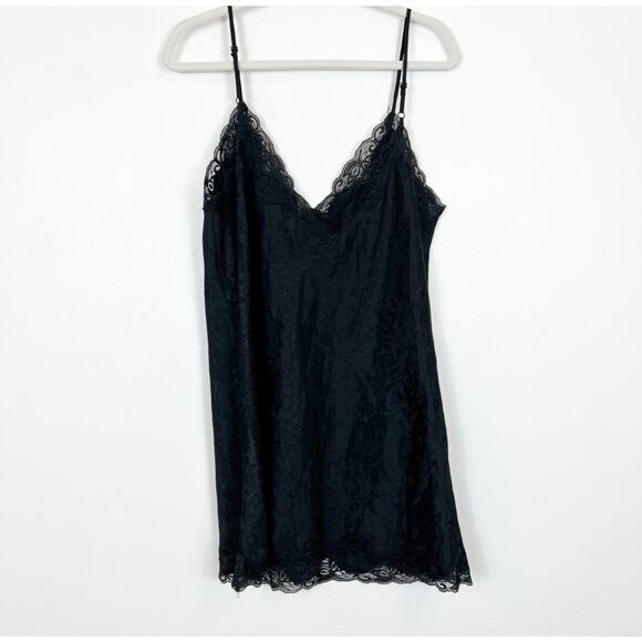 Victoria's Secret Gold Label Black Embossed Floral Satin Nighty Women's Large - Picture 1 of 9
